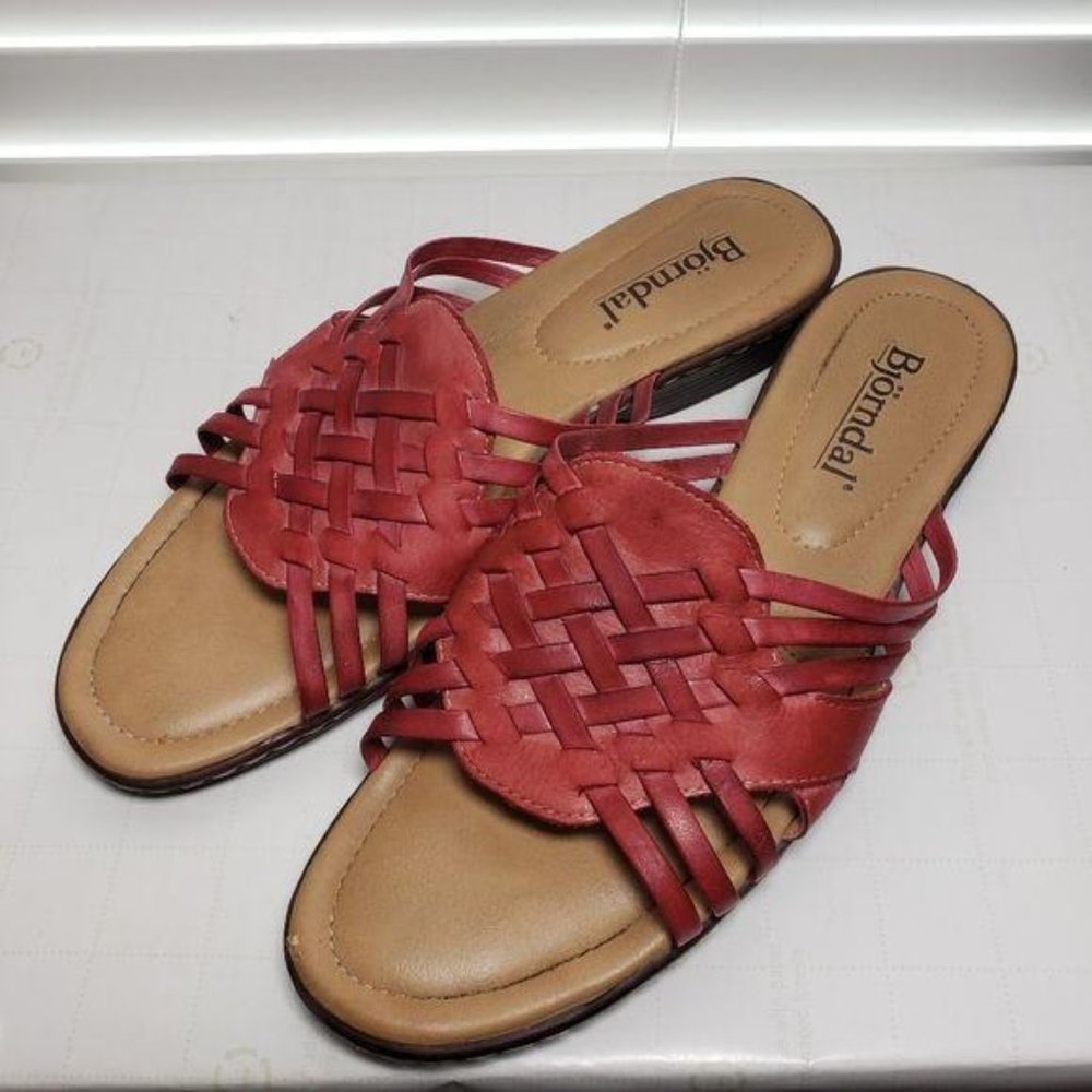 Bjorndal Meliah Red Open Toe Backless Slide Sandal